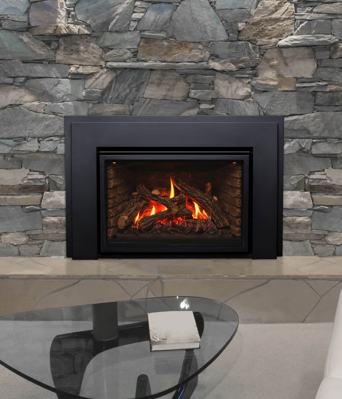 Montigo Illume fireplace insert 34FID with traditional burner and standard surround